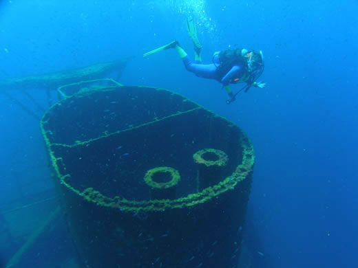 Dive HMAS Brisbane - Her Story Image Gallery  Helen over funnel Nigel Marsh Photography